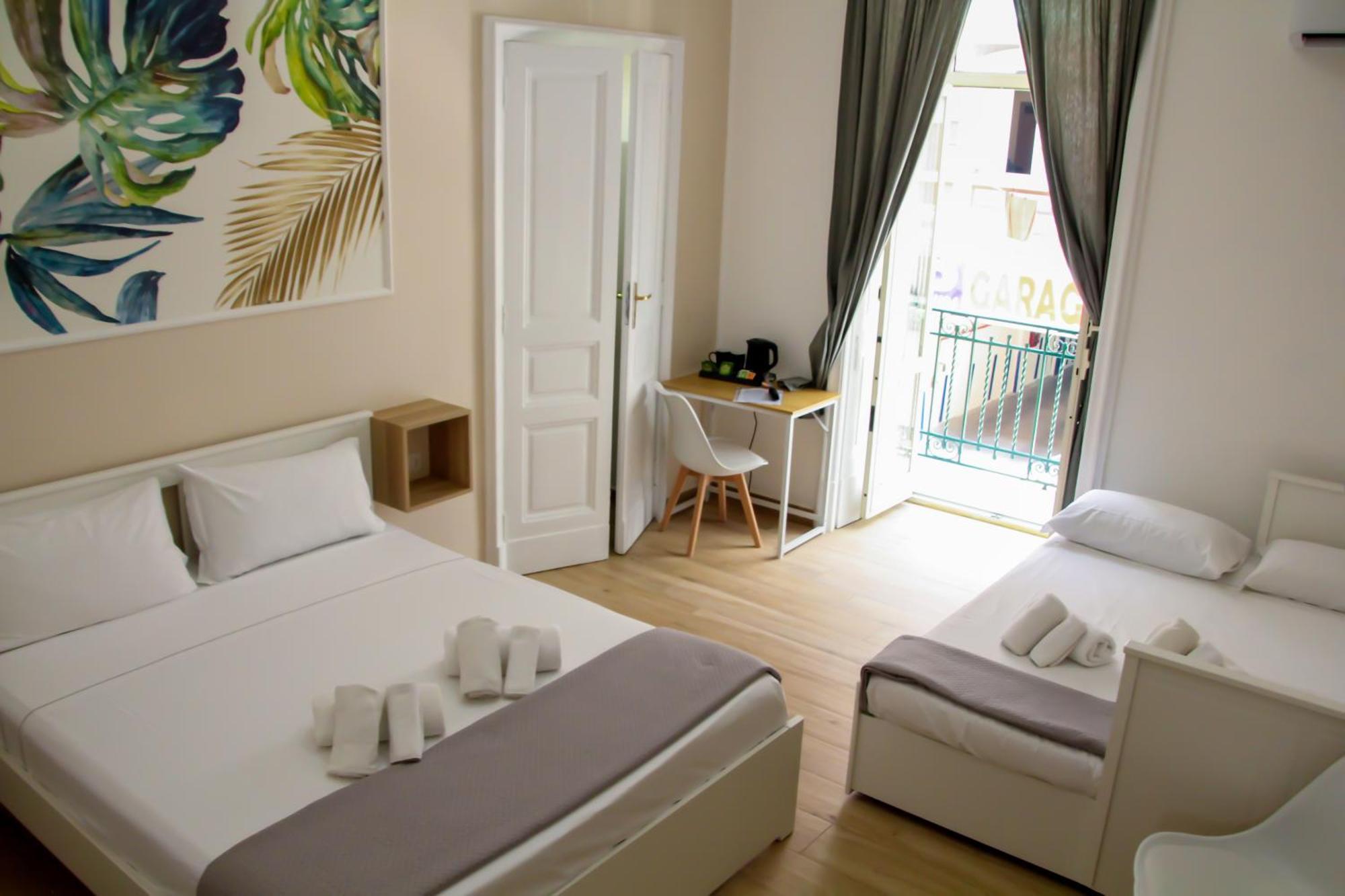 Vpm Rooms Central Train Station Napoli Esterno foto